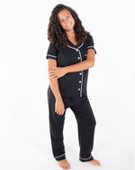 Load image into Gallery viewer, Short Sleeve Black Boyfriend Pyjama set
